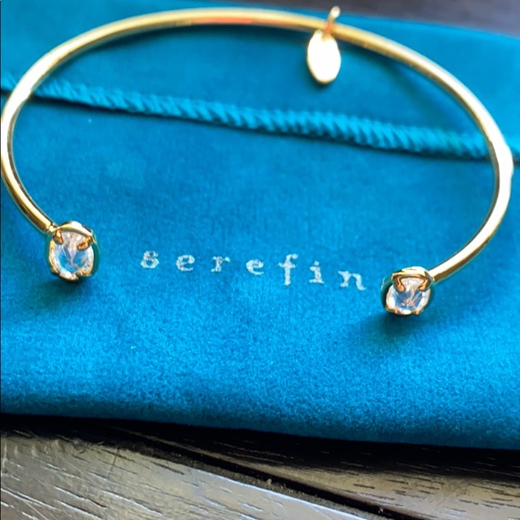 🫣Serefina Gold Bangle - Picture 2 of 10